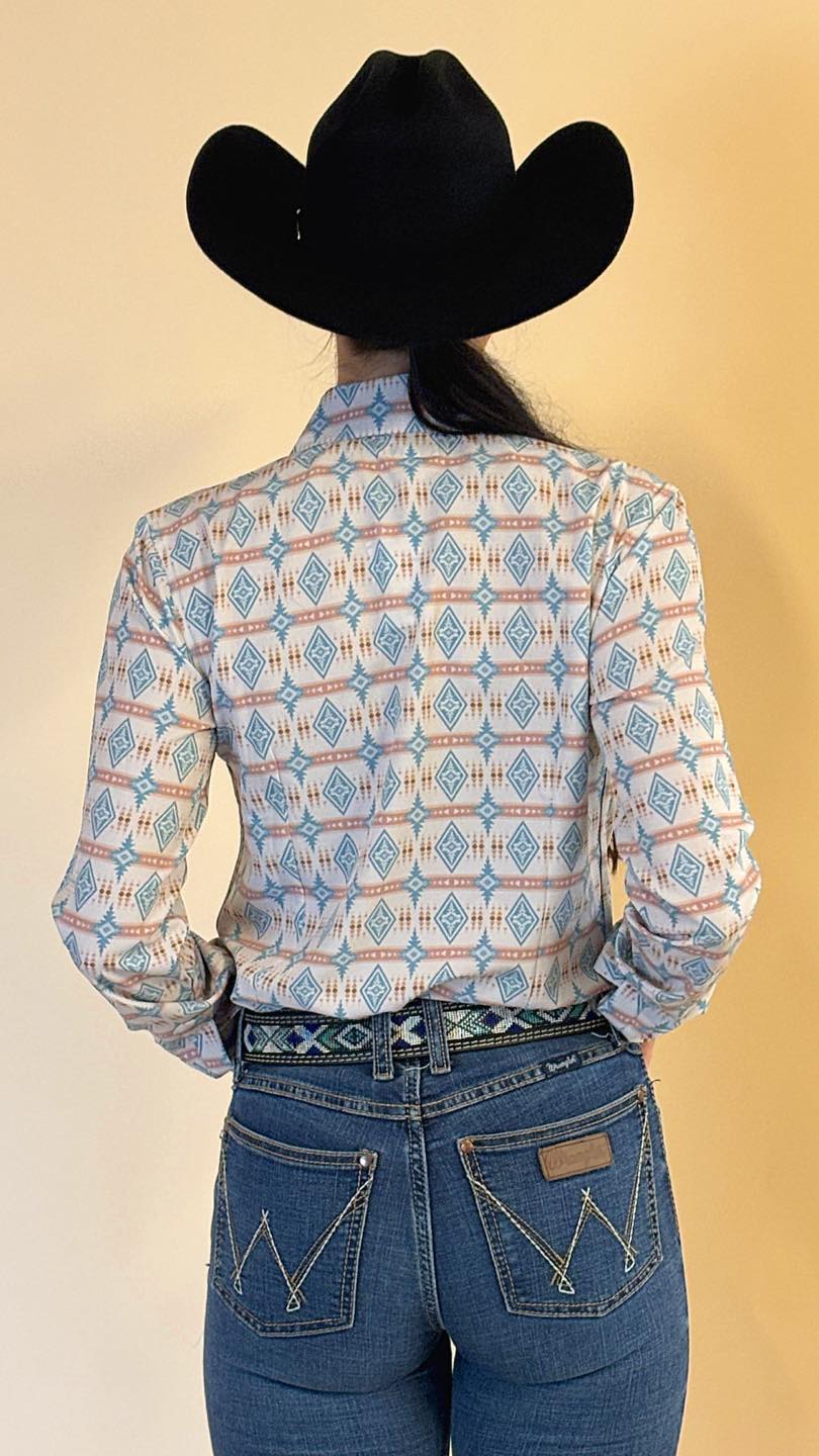 Blush Mesa Easy Care Button Up