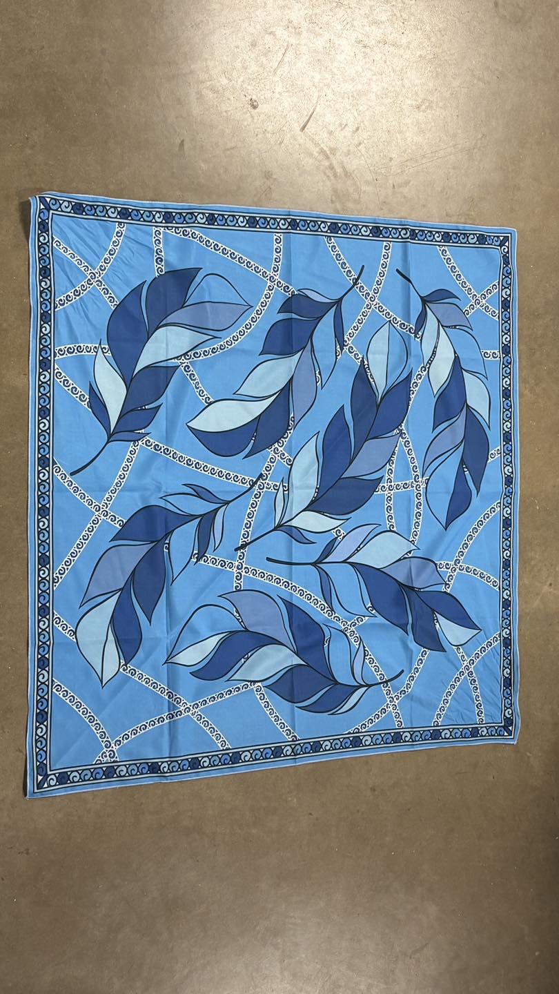Highplains Feather Wild Rag