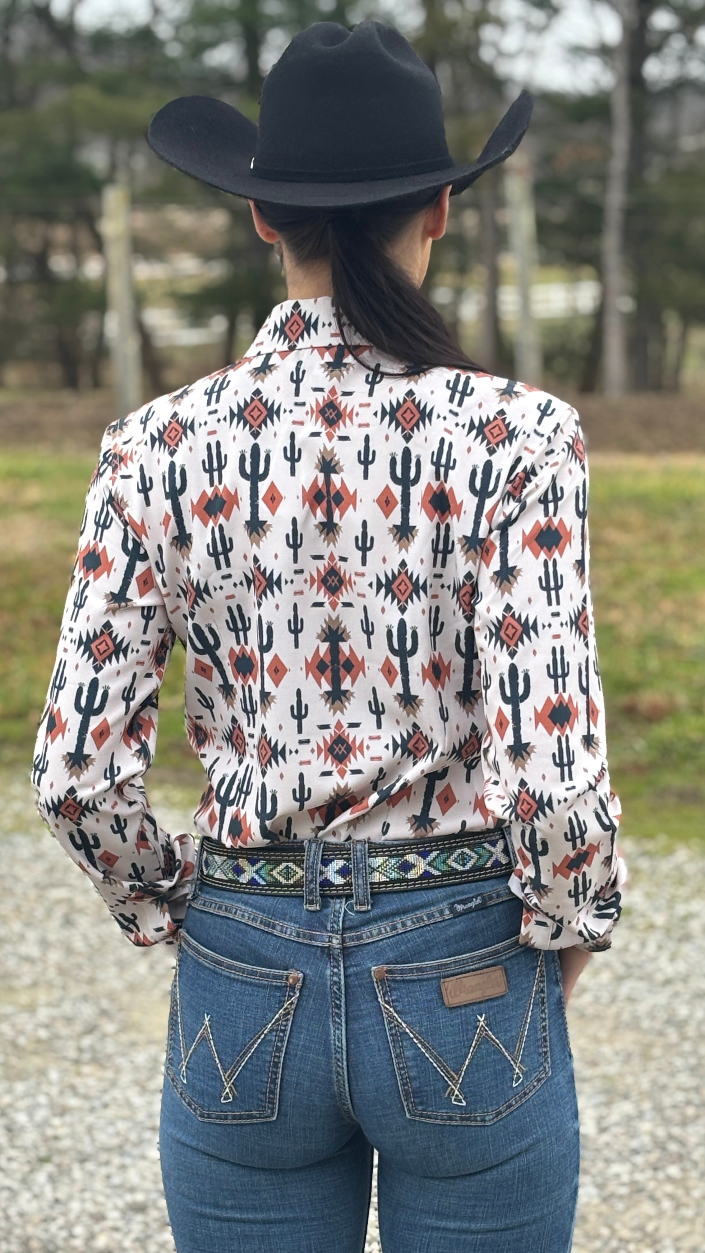 Prickly Charm Easy Care Button Up