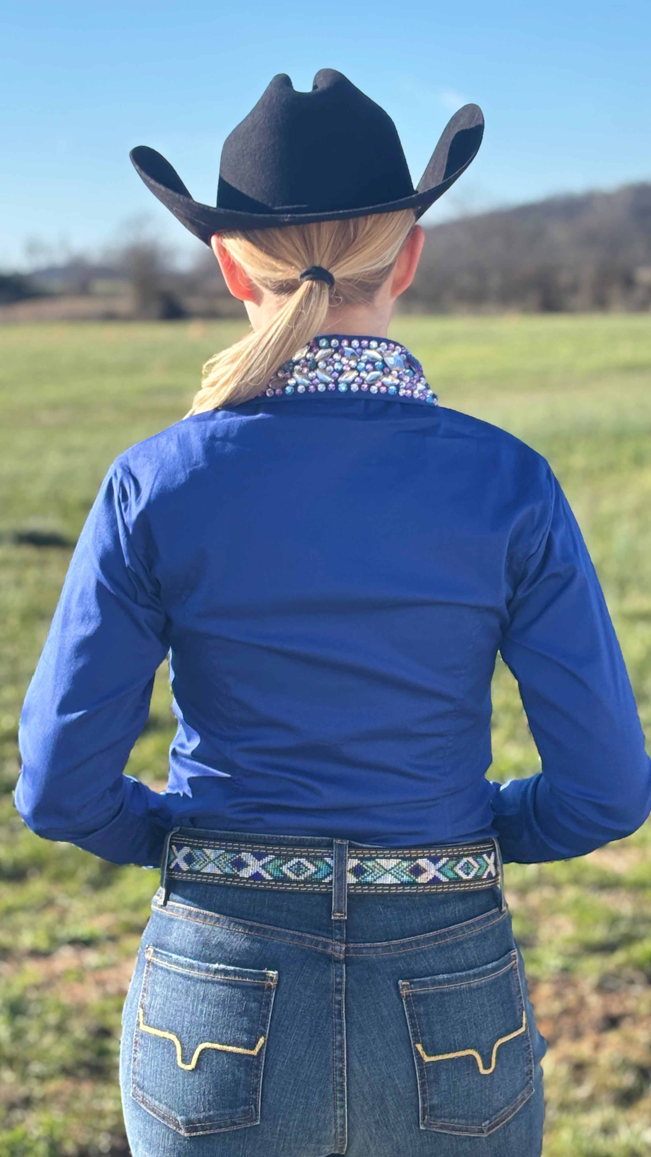 Embellished Collar Show Shirt